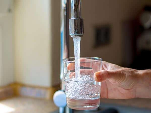 acqua-corrente-pulita-nelle-abitazioni