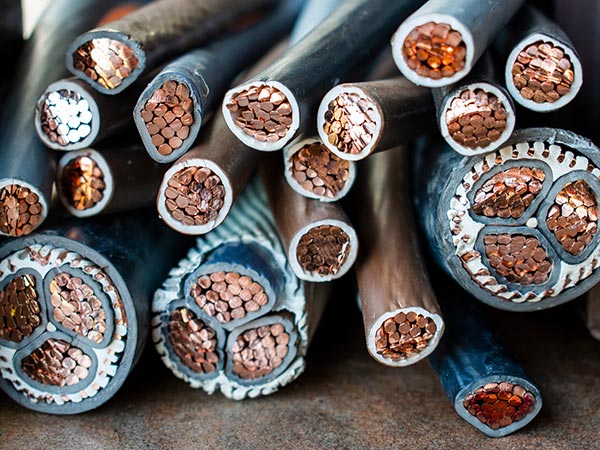 apposito-cavo-di-rame-rivestito